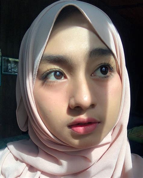 jilbab nyepong|Indonesia Hijab Nyepong Porn Videos .